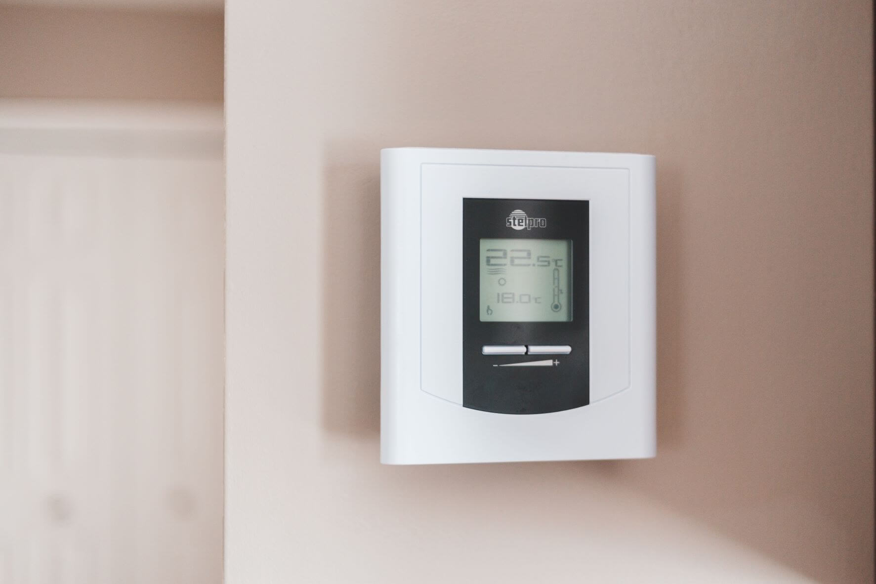ENERGIESPAREN im Friseursalon: einfache Spartipps für Heizung, Warmwasser und Strom